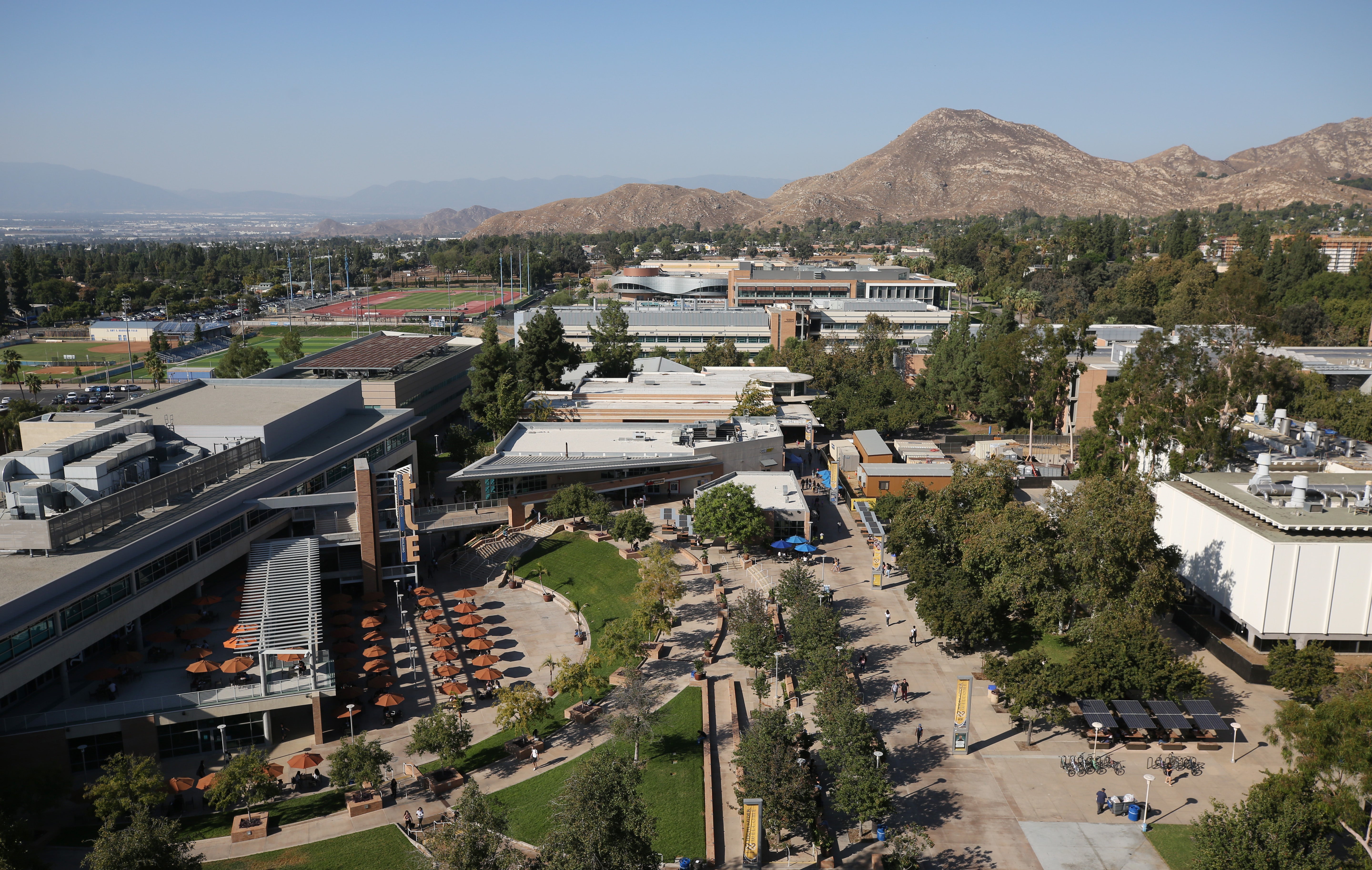 UCR campus